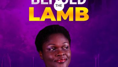 Elizabeth Akpevwe Behold The Lamb Mp3 Download