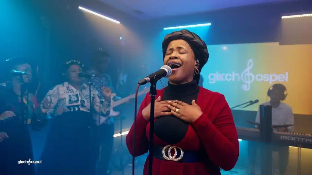 Lilian Nneji live Performance