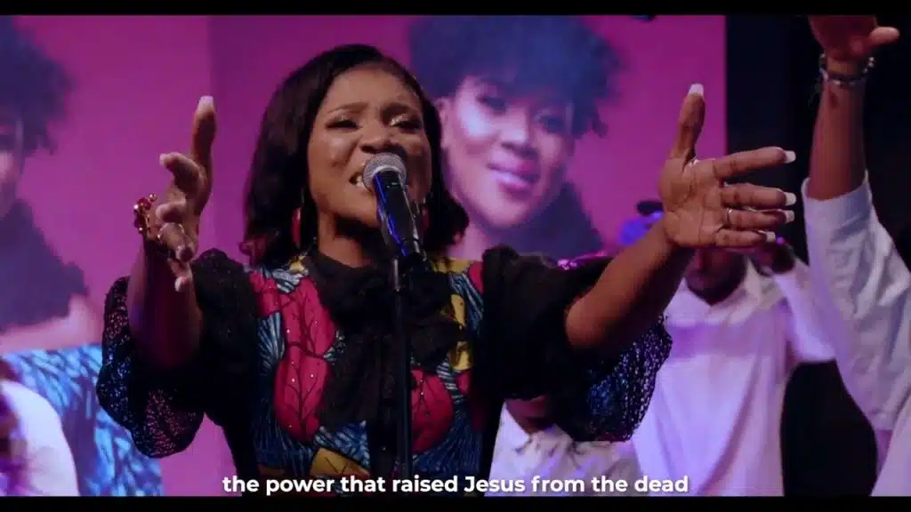 Oluchi Onwuteaka – Yahweh Is In The Room
