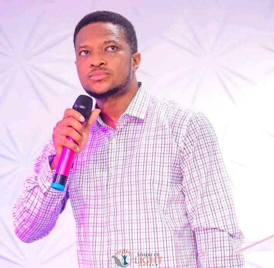 Lawrence Oyor As the deer pants for water Mp3 Download