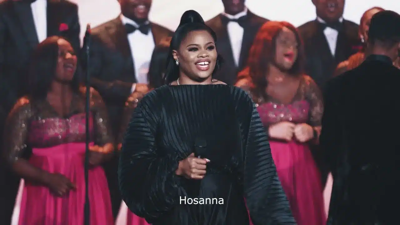Chee ft Amemuso Choir Hosanna Mp3 Download 