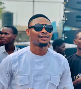 Eze Obata and Sweet Melodies Live at the Party