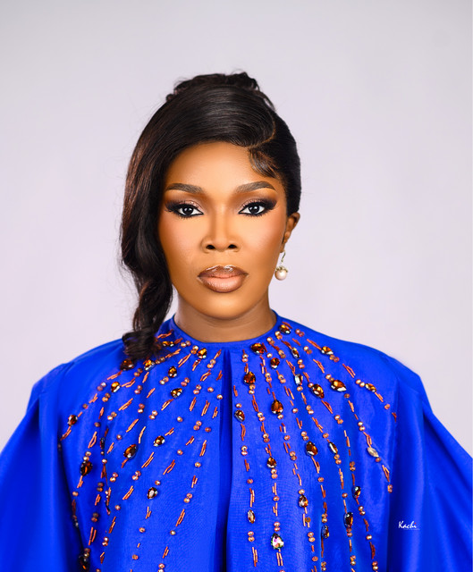 Esther Oji profile picture 