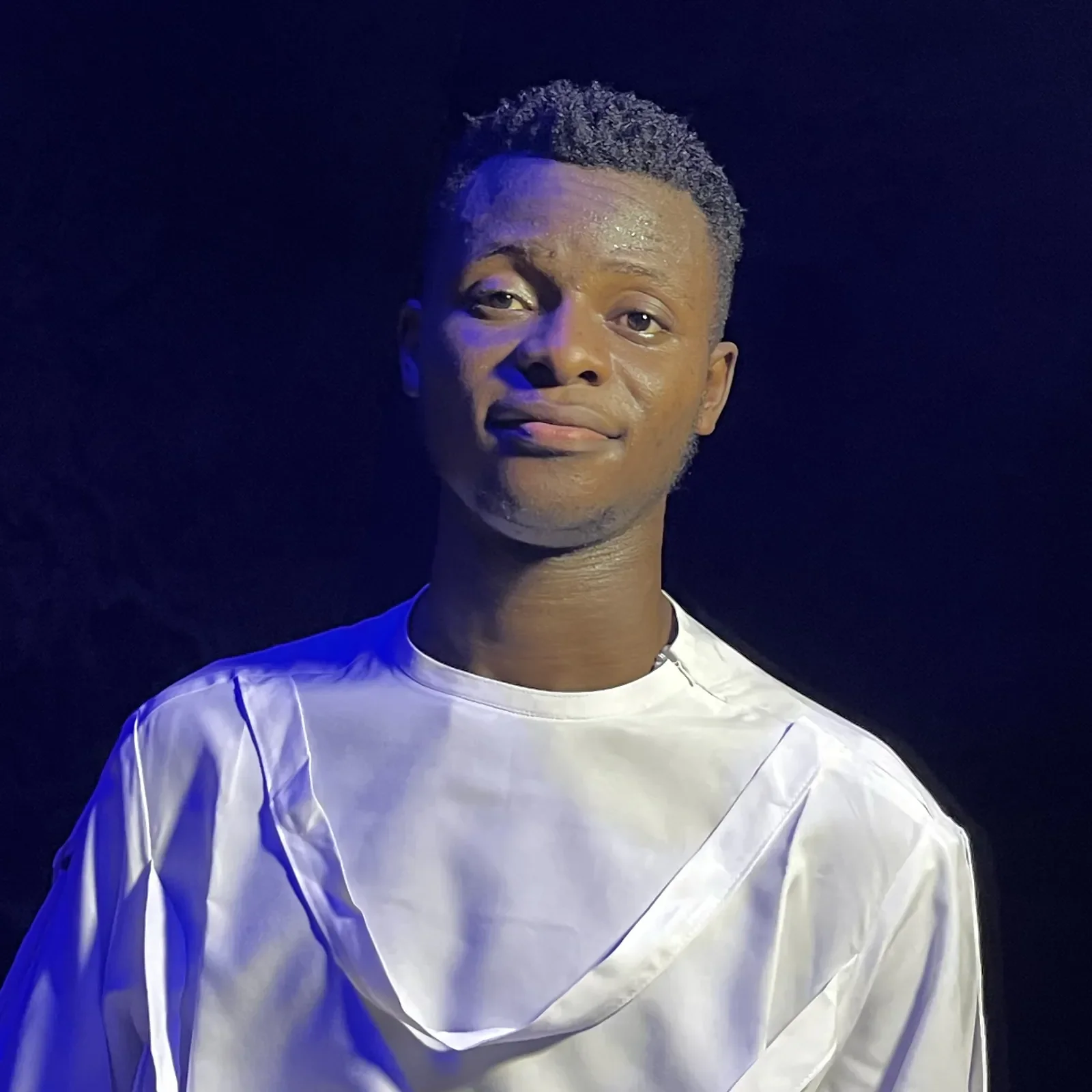 Erin Ayo – Olutunu Ti De (Hymn 418)