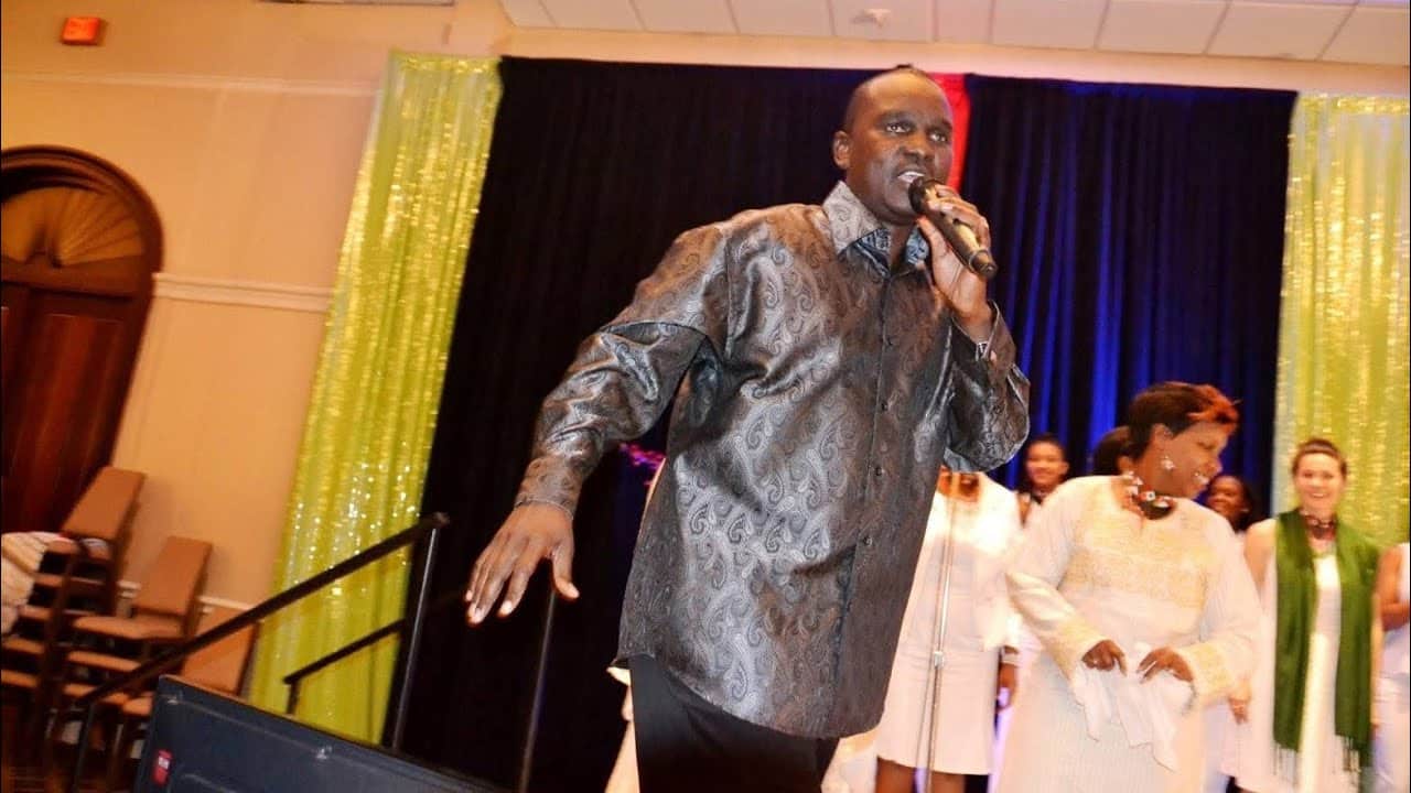 Pastor Pat Praise Him In An African Way